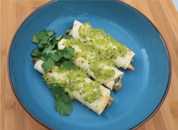 Enchilada's met kip en salsa verde