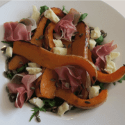 Pompoensalade met parmaham en pecorino