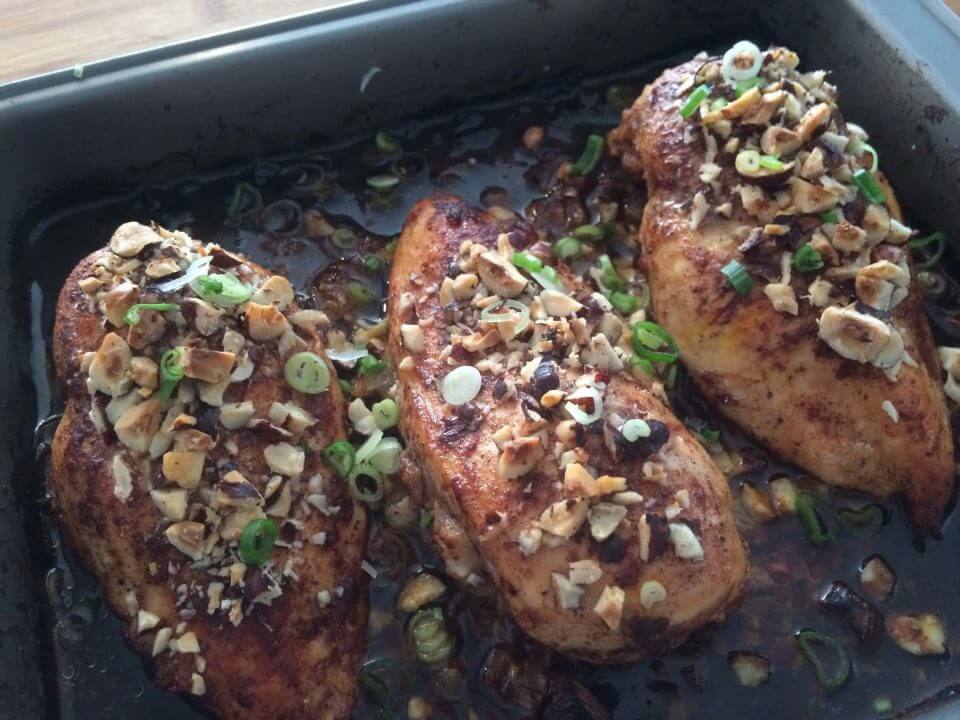 Oosterse kipfilet met hazelnoten, honing en saffraan