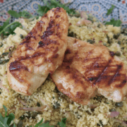 Geroosterde citroenkip met roergebakken couscoussalade