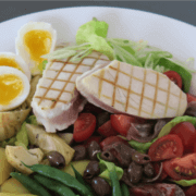 Salade nicoise met verse tonijn